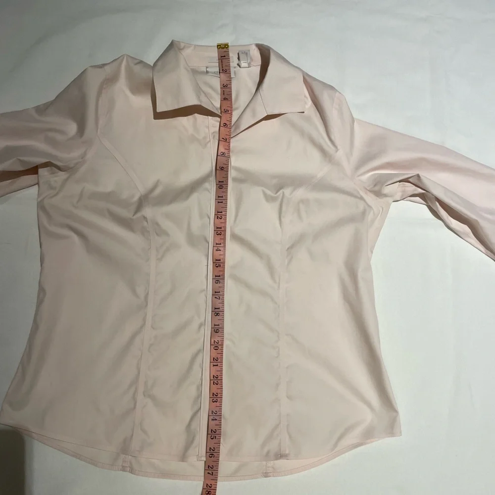 Chico’s Women's Petal Pink Button-Up 3 Quarter Sleeve Shirt Size 2 - Picture 8 of 11